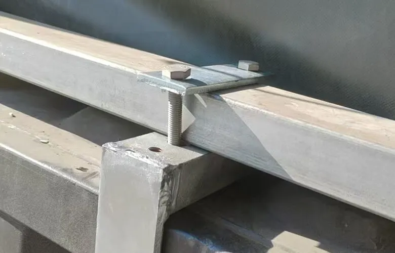 05. Lock-Clamp Mounting System