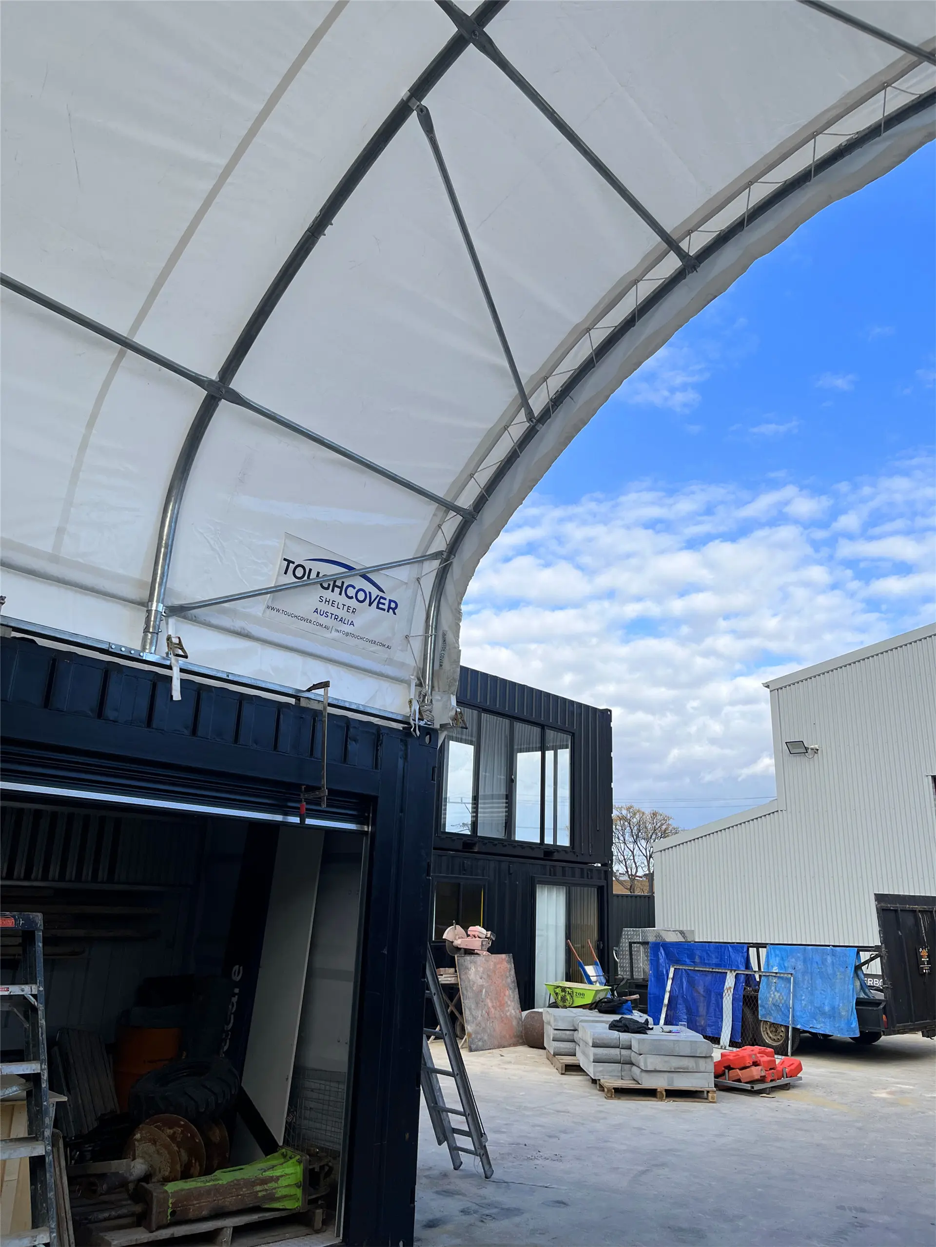 TS806 container dome